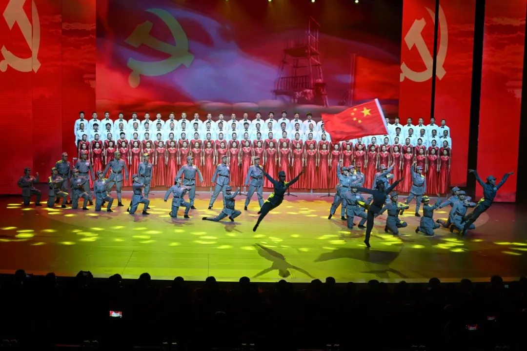 长白山森工集团隆重召开庆祝中国共产党成立100周年表彰大会