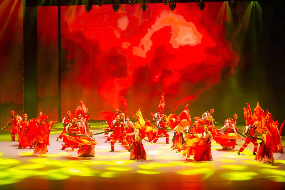 长白山森工集团隆重召开庆祝中国共产党成立100周年表彰大会